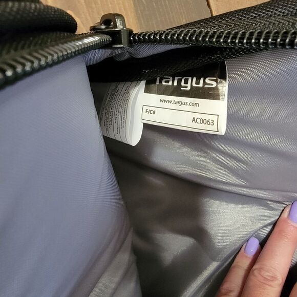 Targus Laptop Bag Model AC0063 - Picture 4 of 4